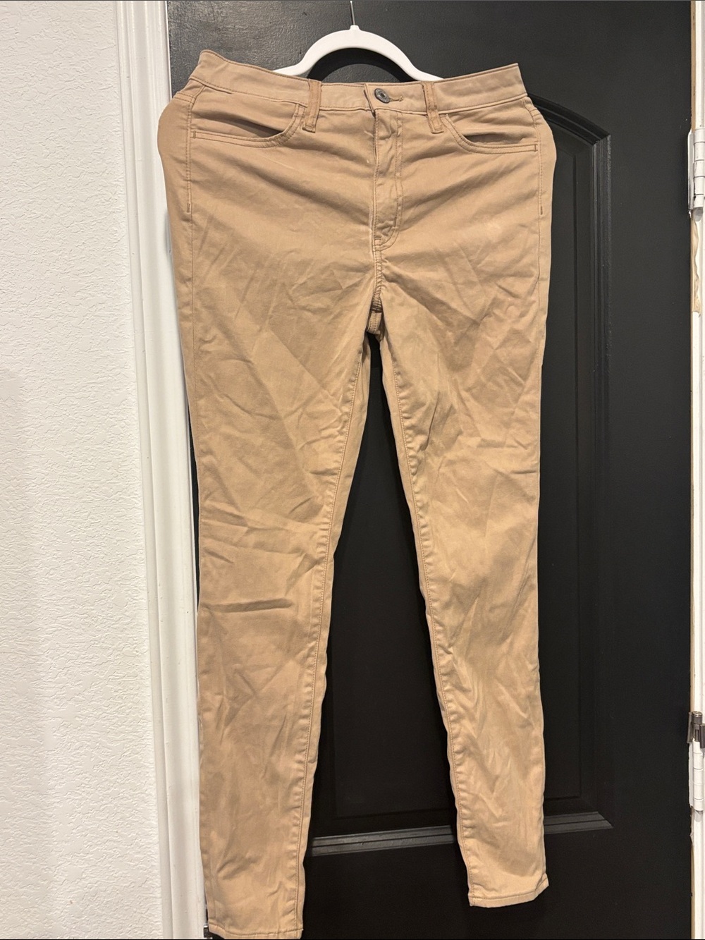 American Eagle Outfitters Slim Chino Pants in Tan